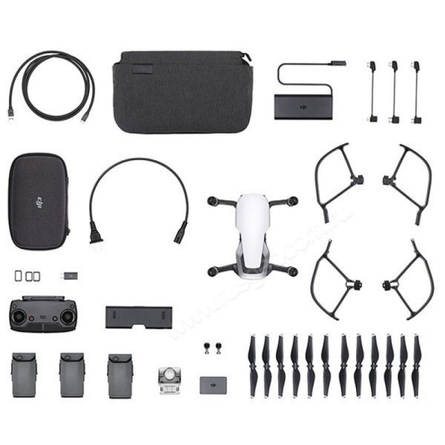 Квадрокоптер DJI Mavic Air Fly More Combo (Arctic White, белый) Квадрокоптер DJI Mavic Air Fly More Combo (Arctic White, белый)